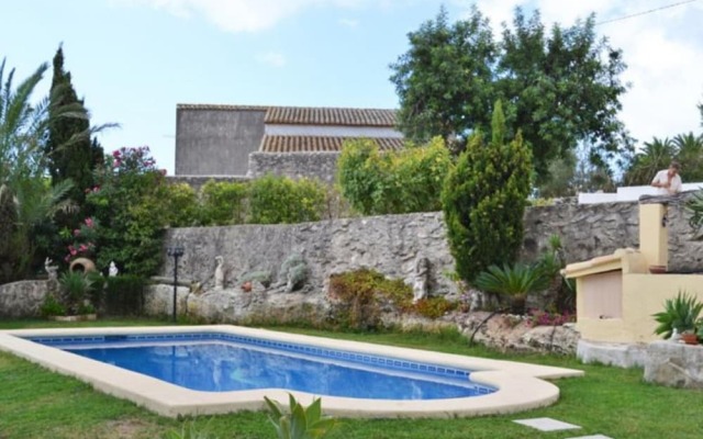 Villa - 3 Bedrooms with Pool - 104988