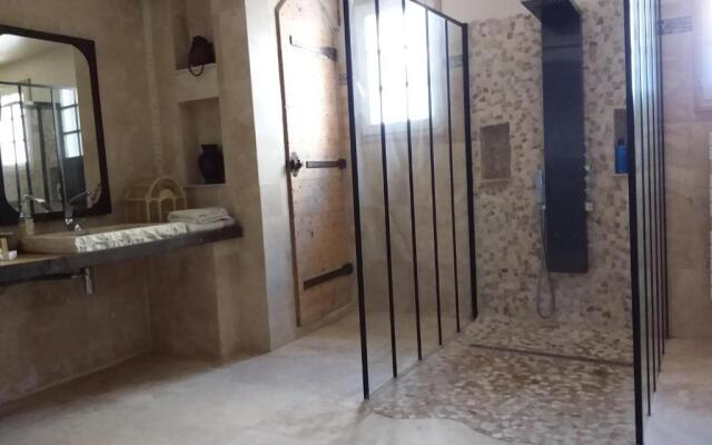 Clos St Jean Baptiste