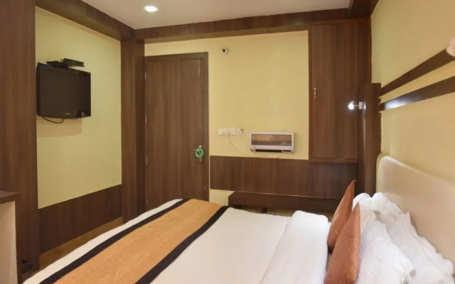 OYO 11470 Hotel Bridge View