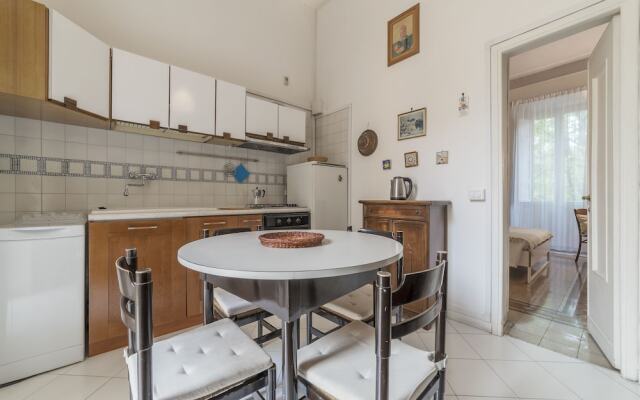 Colosseo Cozy Apartment