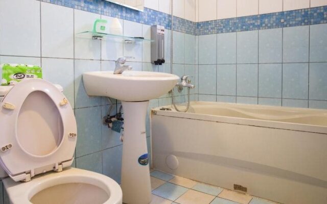 Chenyuan B & B