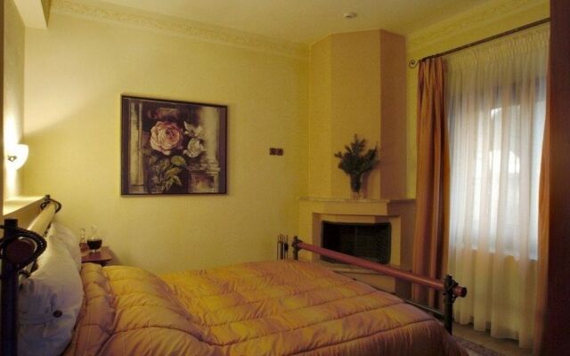 Miression Pelion House
