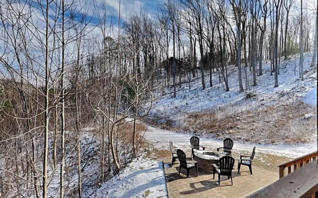 Rainbow Falls Retreat