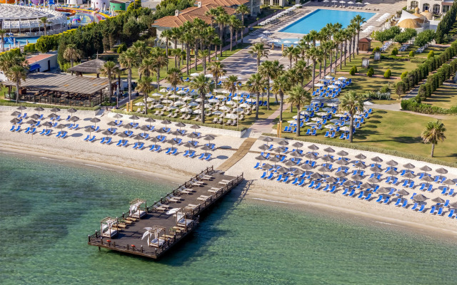 Radisson Blu Resort & Spa, Cesme