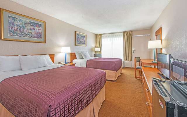 Days Inn by Wyndham Elizabethtown