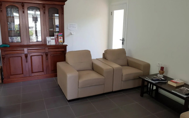 Camelot Boutique Accommodations