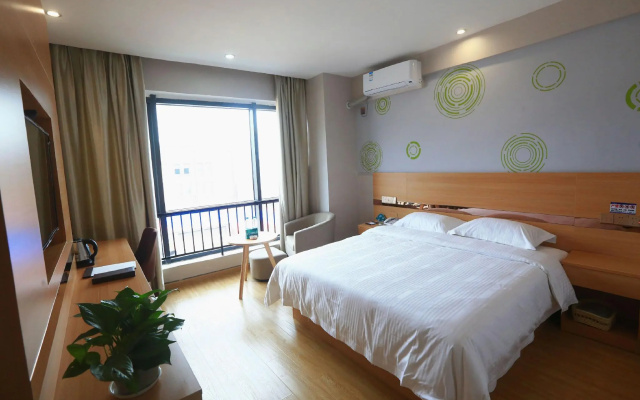 GreenTree Inn Zhoushan Bai Quan Profusion Plaza Express Hotel – Guest Rooms – Zhoushan