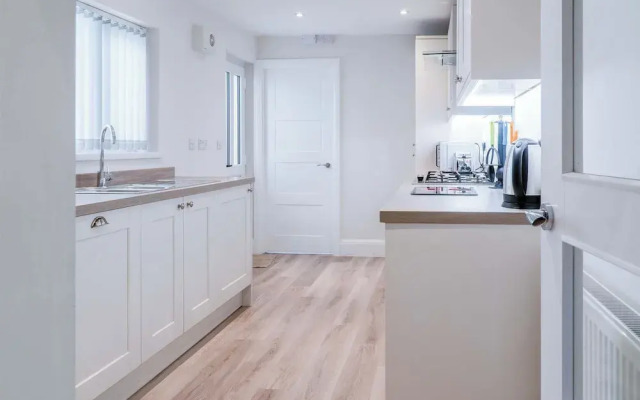 Fleet Street - 2 Bedroom - Swansea