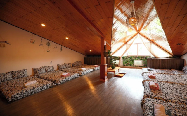 Homestay 3M House