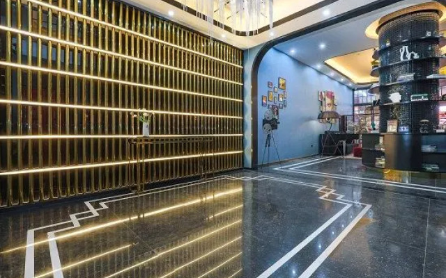 Jupian Movie Hotel (Pingyang Aojiang Xinhenan Road)