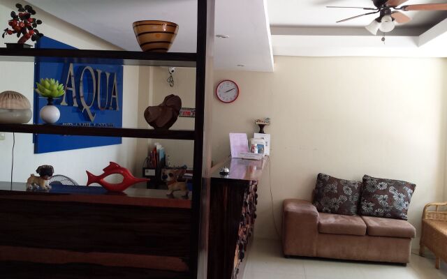 Aqua Travel Lodge