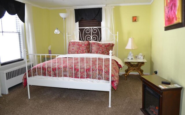 Mountain Treasure B&B
