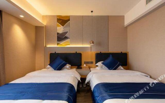 Starway Hotel (Dongguan Changping Baihua Times Plaza)