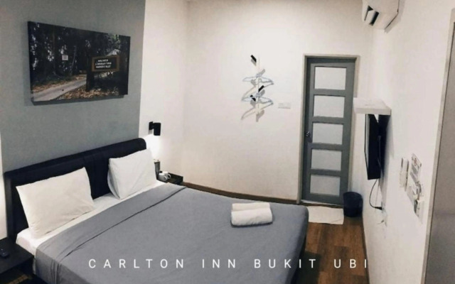 OYO 89492 Carlton Inn Bukit Ubi