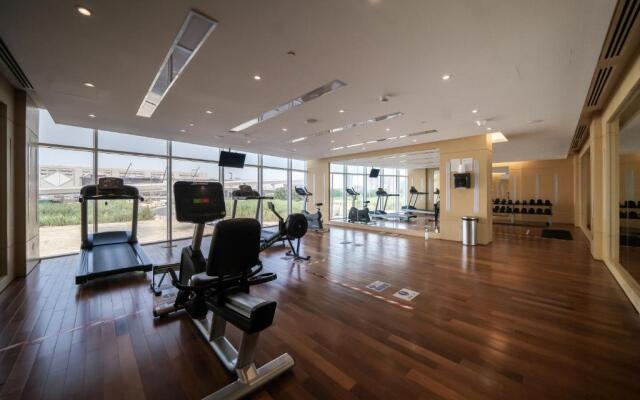 HiGuests - Elegant Studio with Pool and Private Balcony