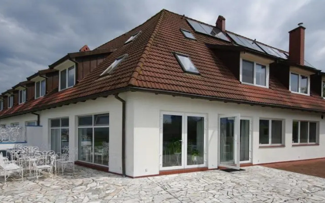 Rezydencja Nad Jeziorem Łebsko