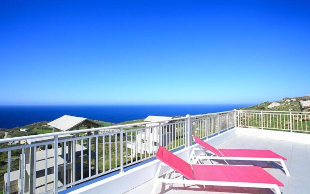 Villa With 180 Degree Sea View - Sleeps 2-6