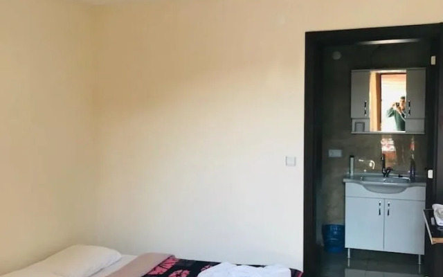 Shah Sultan Ozturk Hotel