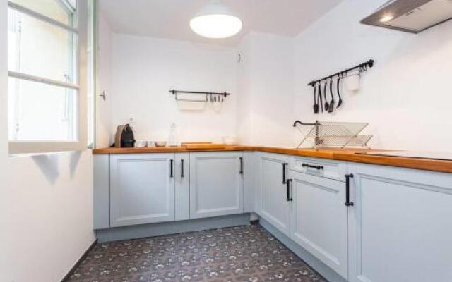 Private Duplex Old Town