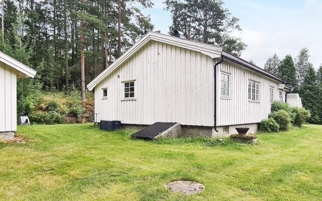 15 Person Holiday Home in Skjeberg