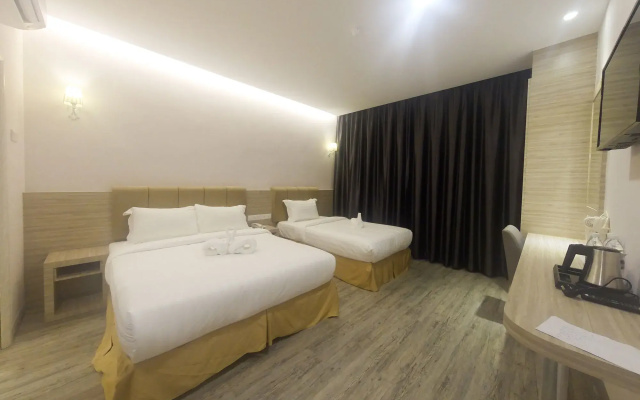 GM Grand Moments Hotel