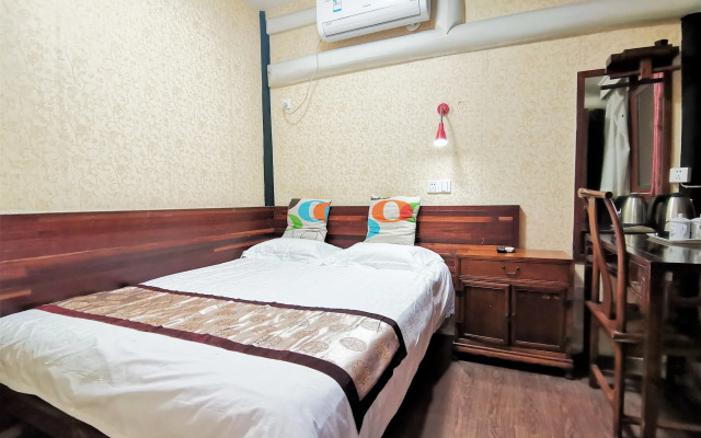 Shaoxing Luxun Native Place Youth Hostel