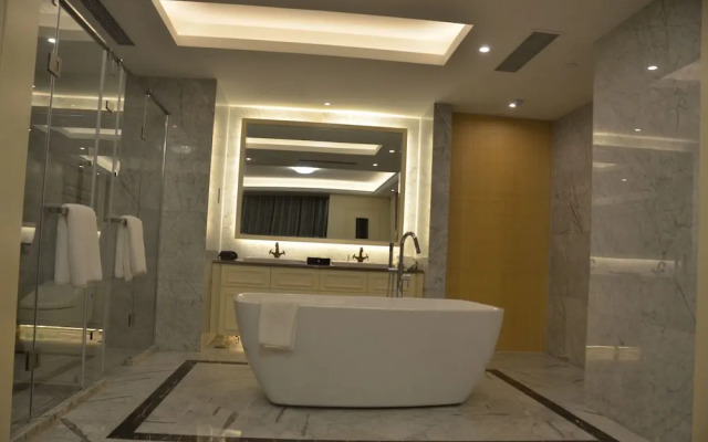 Linyi Damei Grand New Century Hotel