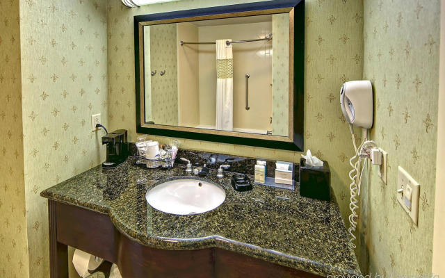 Hampton Inn Crossville