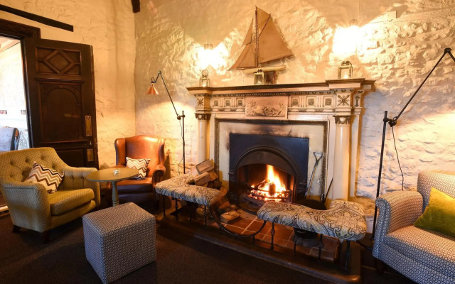 Lifeboat Inn