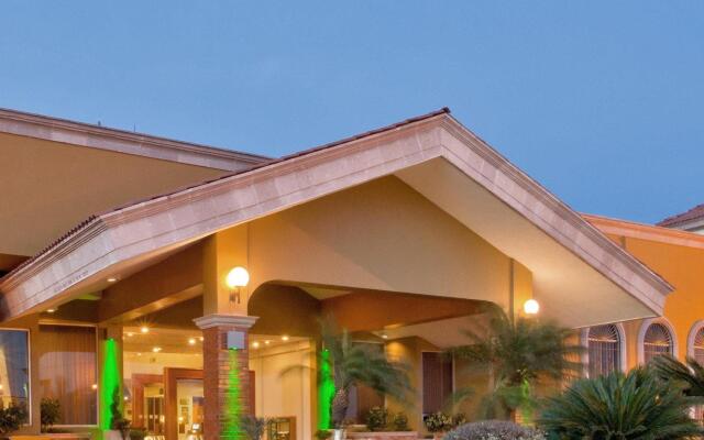 Holiday Inn La Piedad, an IHG Hotel