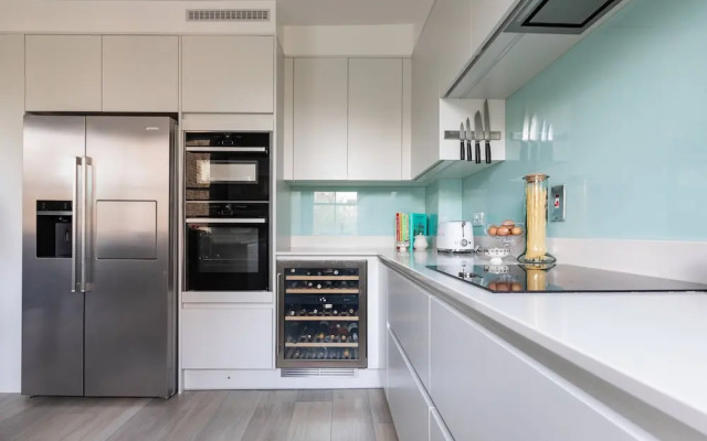 Oakley Street VII by Onefinestay