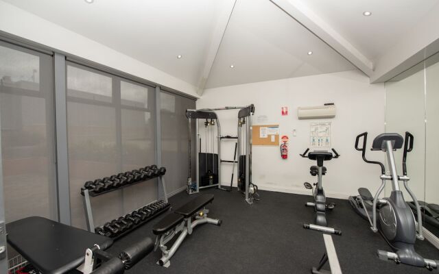 South Melbourne 2 Bed Parking