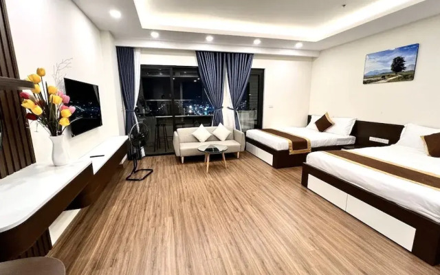 Stunning Ocean View Apartment in FLC Sea Tower