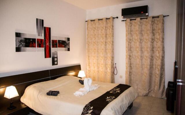 SeaBreeze Apartment in Gzira Malta