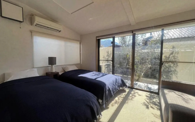 Assi House