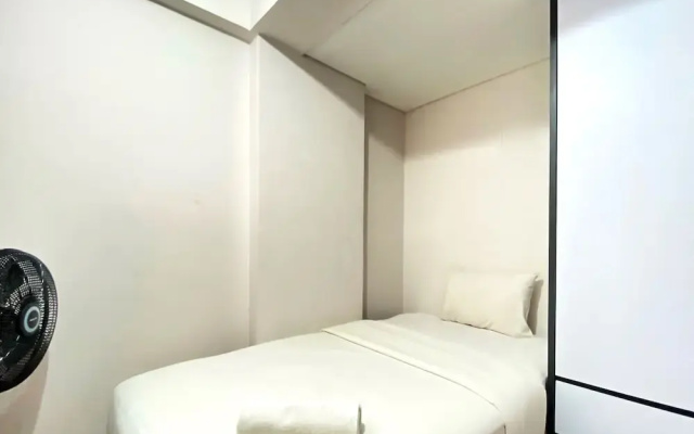 Nice 2Br At Gateway Pasteur Apartment