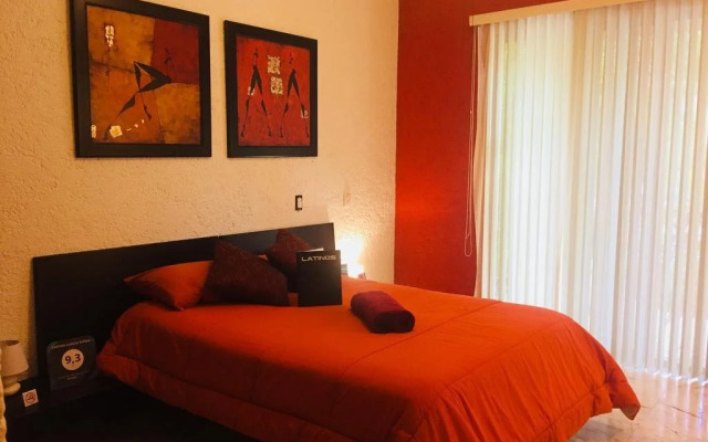 Latinos Luxury Suites