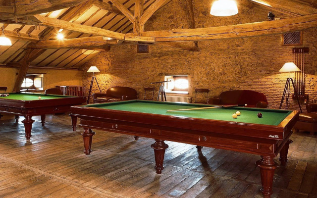 Hôtel Restaurant Les Orangeries