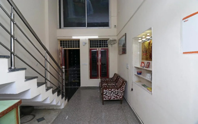 Travellers Homes By OYO Rooms