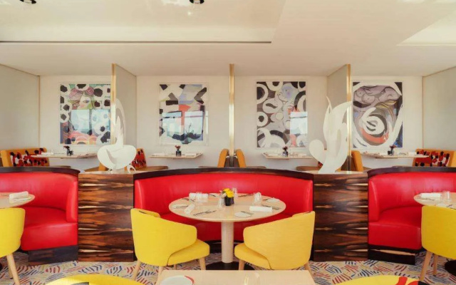 Cheval Blanc Paris