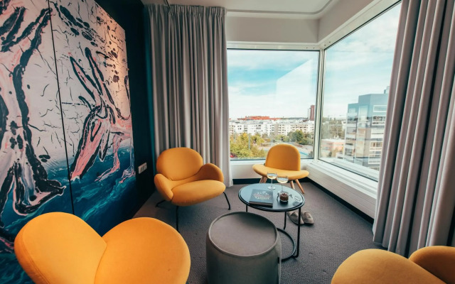 Hotel AX