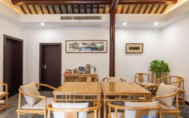 Banpu Hostel (Yangzhou Slender West Lake)