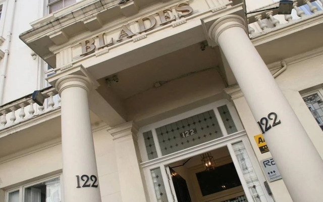 Blades B&B