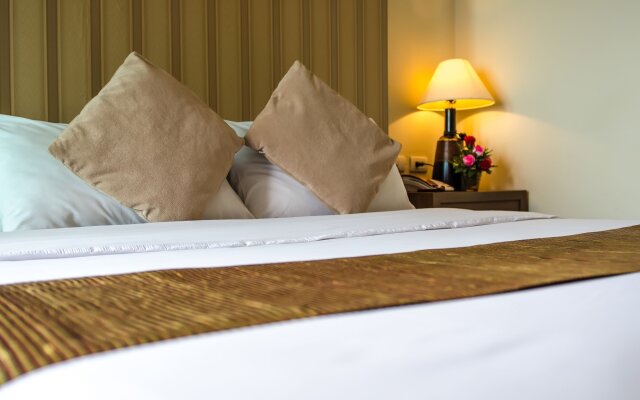 Sunday Platinum Suites