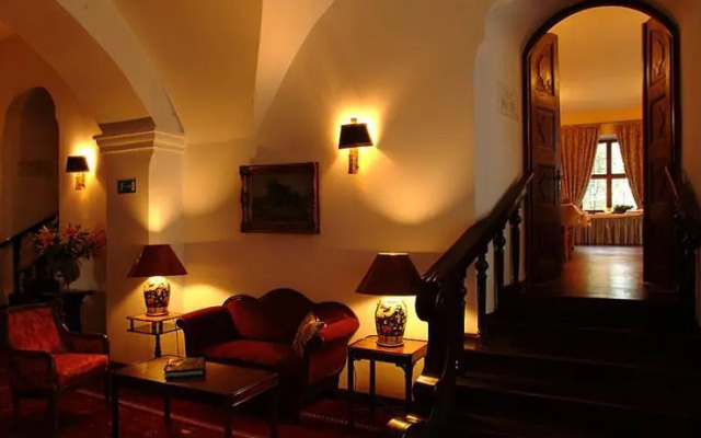 Podewils Krag Castle