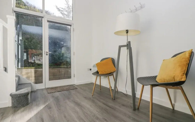 Sea Breeze 17 Gannel