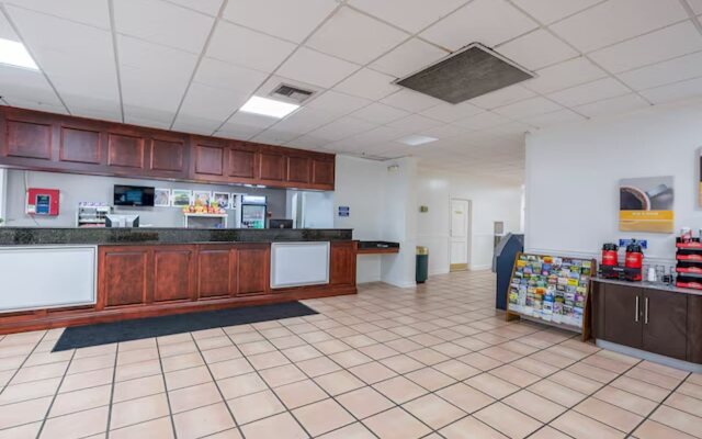 OYO Hotel Baton Rouge - Mead Rd Louisiana