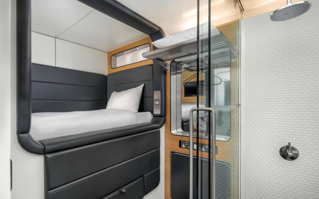 YOTELAIR London Gatwick