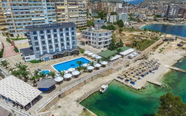 Hotel Saranda Palace