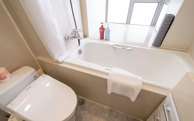 Tyms Modern 2BR 1BA Apt Yongxin